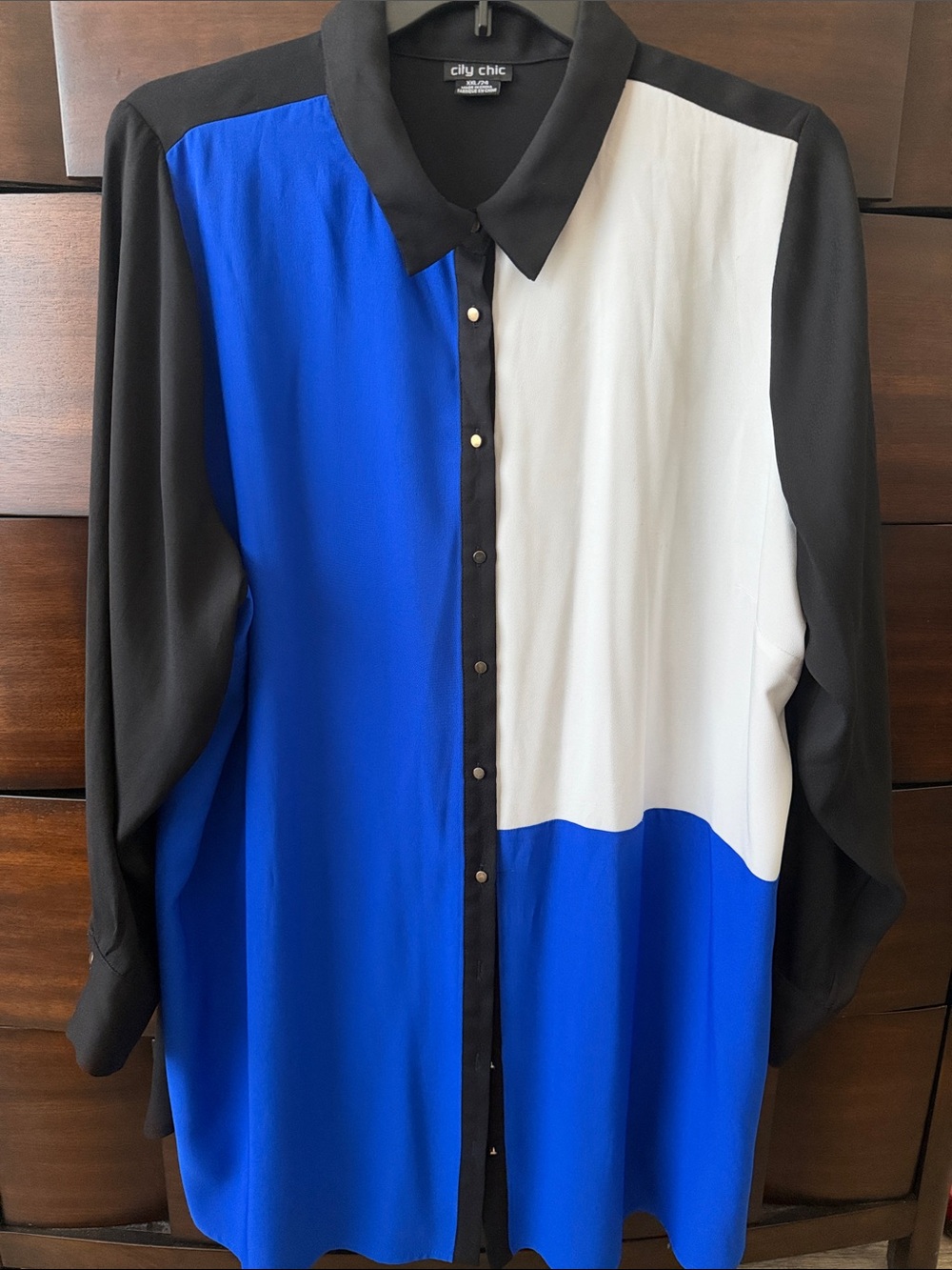 Women’s City Chic Blue, White & Black Colorblock Button-Down Shirt